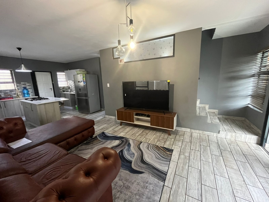 3 Bedroom Property for Sale in Waterkloof North West